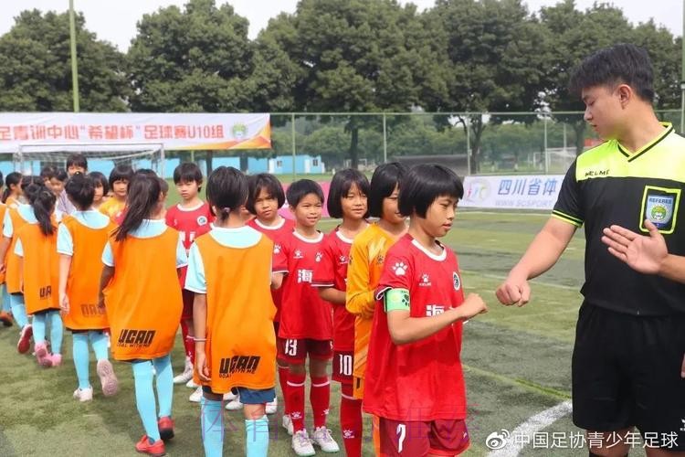 2022年中国足协女足青训中心“希望杯”足球赛U11组四川赛区拉开帷幕